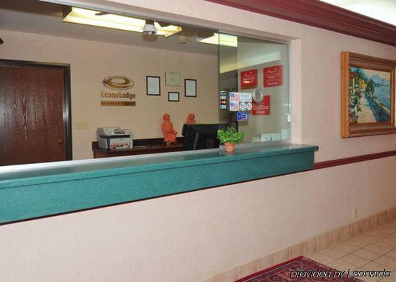 Econo Lodge Dexter Dalaman gambar